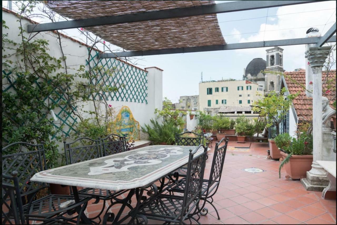 Appartement Terrazza Duomo Renaissance - Via Carbonara 20 à Naples Extérieur photo